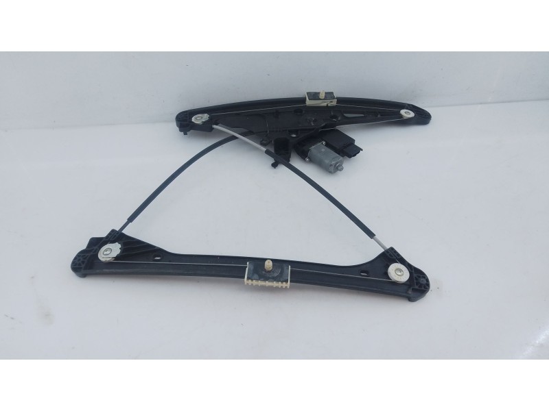 Recambio de elevalunas delantero derecho para peugeot 3008 ii suv (mc_, mr_, mj_, m4_) 1.2 thp/ puretech 130 (mrhnsm, mrhnsu, mr