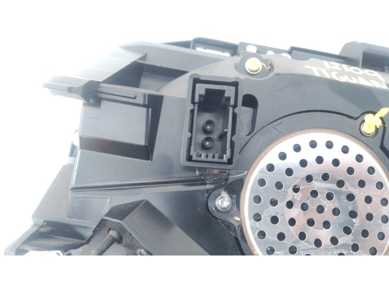 Recambio de cuadro instrumentos para volkswagen tiguan advance bmt referencia OEM IAM 5NA920791B  