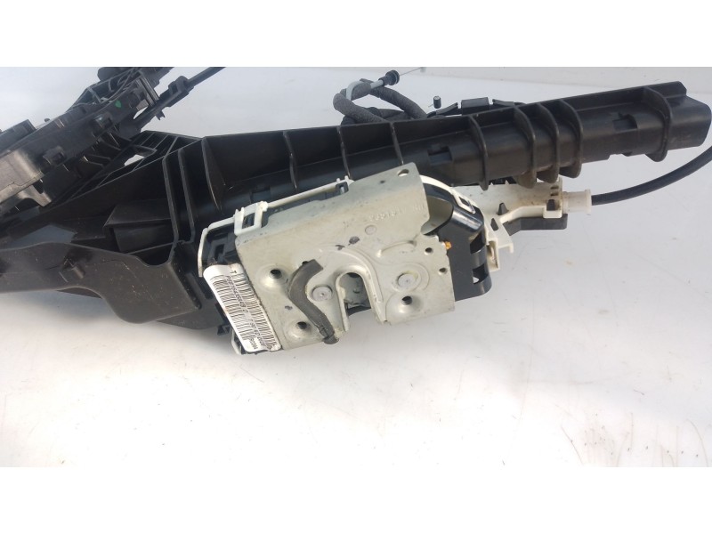 Recambio de cerradura puerta delantera derecha para jeep compass (mp, m6, mv, m7) 1.4 multiair referencia OEM IAM   