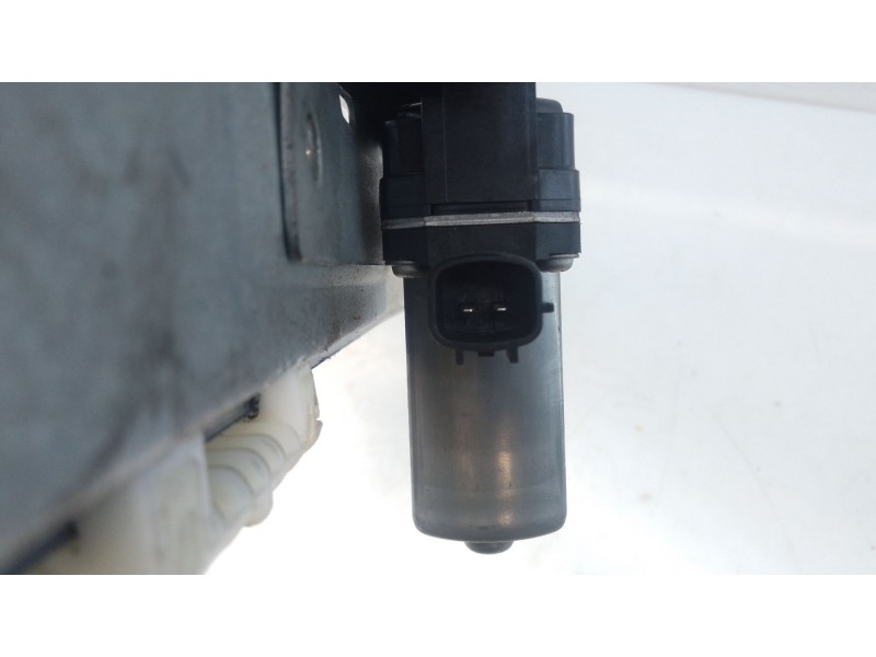 Recambio de elevalunas delantero derecho para renault trafic iii autobús (jg_) 1.6 dci 125 (jgmh) referencia OEM IAM   