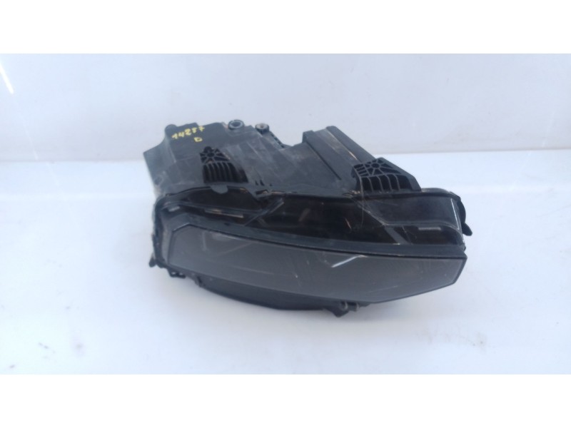 Recambio de faro derecho xenon para lynk & co 01 phev referencia OEM IAM   