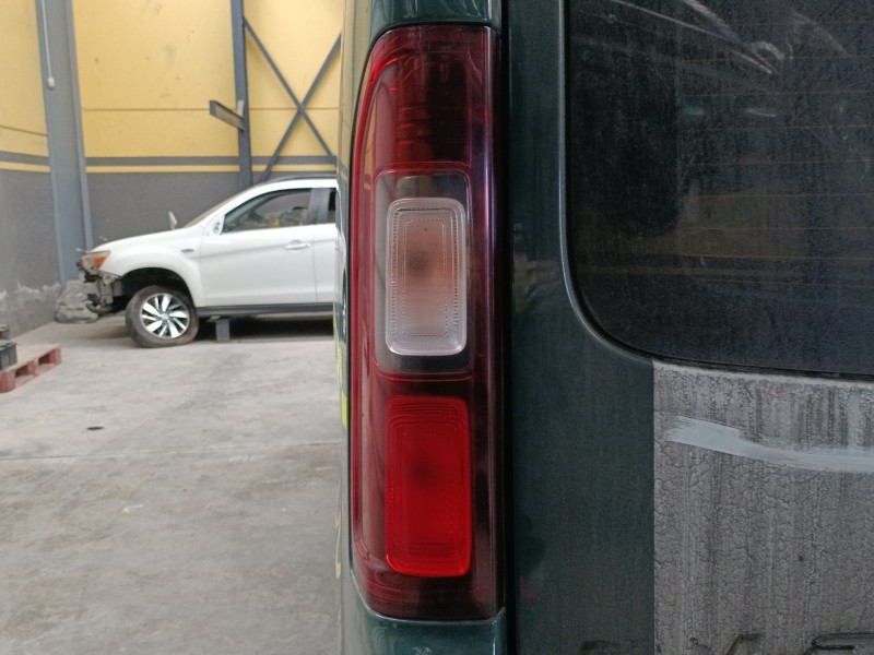 Recambio de piloto trasero izquierdo para fiat talento autobús (296_) 1.6 d referencia OEM IAM   