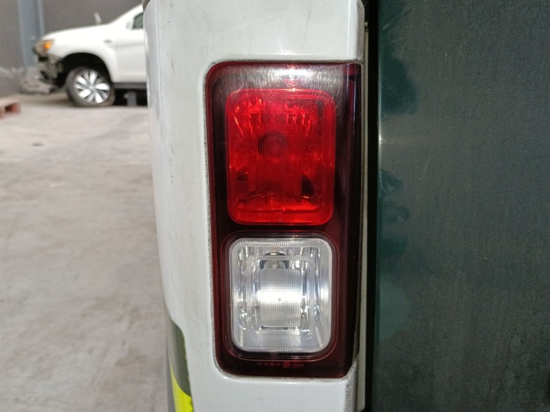 Recambio de piloto trasero izquierdo paragolpes para fiat talento autobús (296_) 1.6 d referencia OEM IAM   