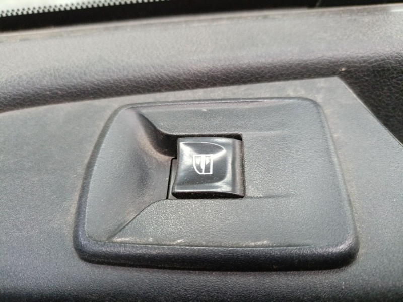 Recambio de mando elevalunas delantero derecho para fiat talento autobús (296_) 1.6 d referencia OEM IAM   