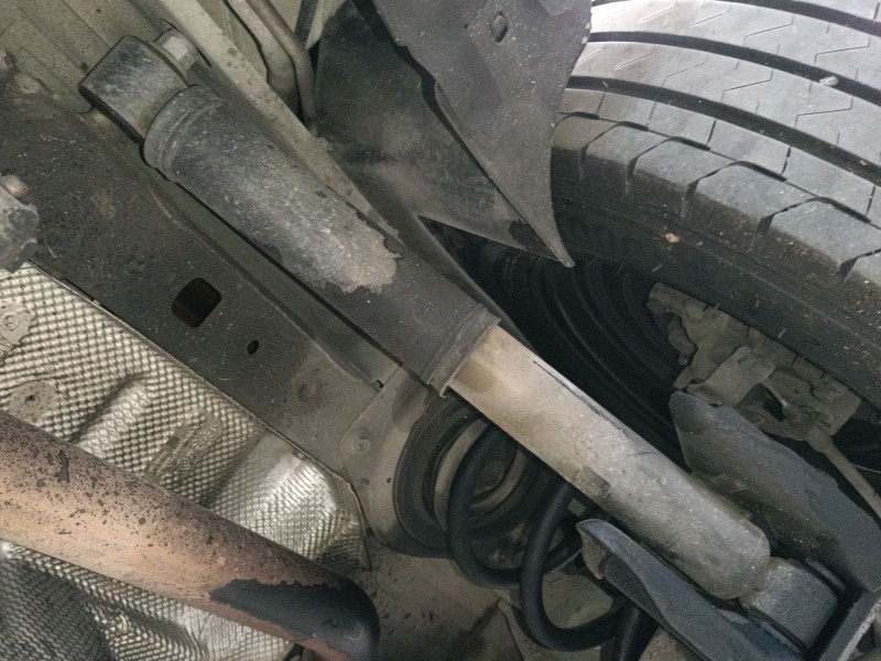 Recambio de amortiguador trasero derecho para fiat talento autobús (296_) 1.6 d referencia OEM IAM   