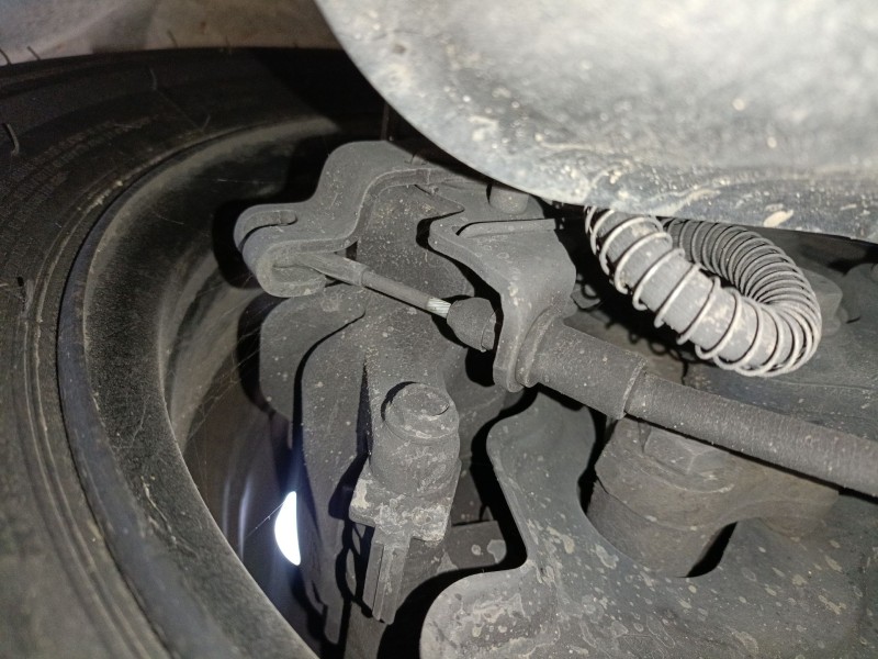 Recambio de pinza freno trasera izquierda para fiat talento autobús (296_) 1.6 d referencia OEM IAM   