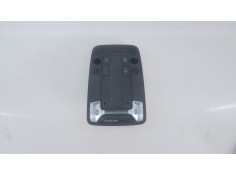 LUZ INTERIOR 8Y0947135E E1-B6-47-2