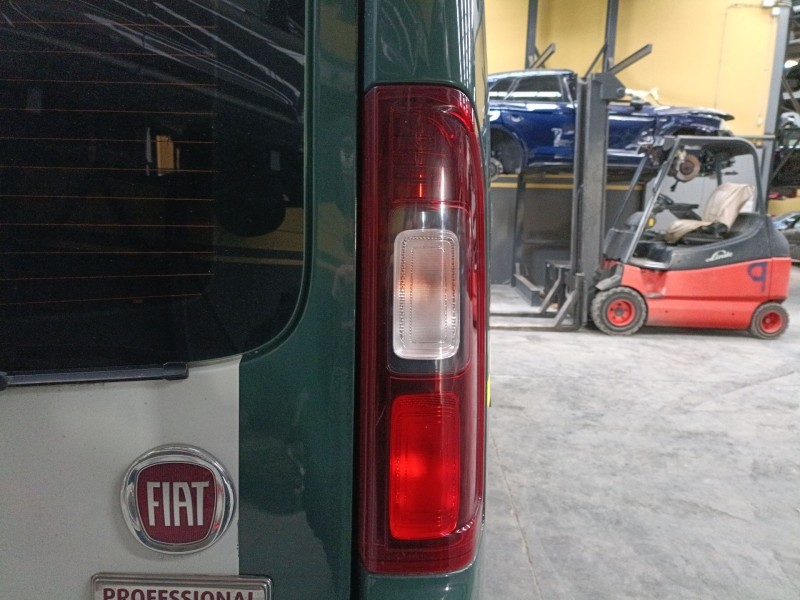 Recambio de piloto trasero derecho para fiat talento autobús (296_) 1.6 d referencia OEM IAM   