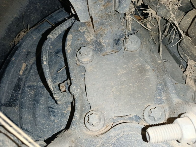 Recambio de mangueta trasera izquierda para jeep renegade suv (bu, b1, bv) 1.6 crd referencia OEM IAM   