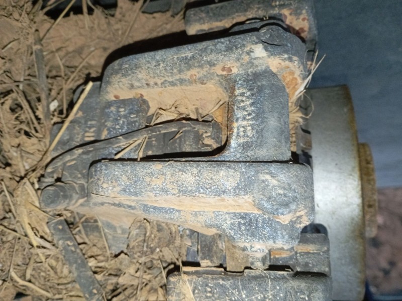 Recambio de pinza freno trasera derecha para bmw 1 (f20) 118 d referencia OEM IAM   