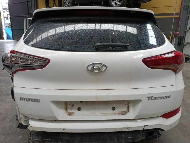 Recambio de porton trasero para hyundai tucson (tl, tle) 1.7 crdi referencia OEM IAM   