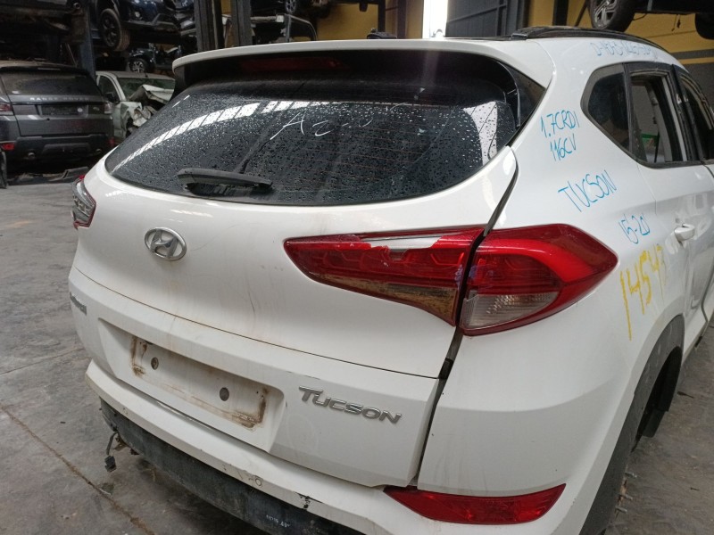 Recambio de porton trasero para hyundai tucson (tl, tle) 1.7 crdi referencia OEM IAM   