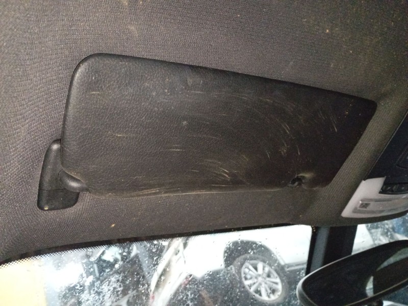 Recambio de parasol izquierdo para bmw 1 (f20) 118 d referencia OEM IAM   