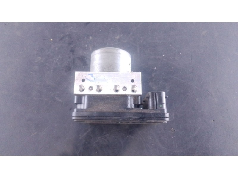 Recambio de abs para hyundai ix35 (lm, el, elh) 1.7 crdi referencia OEM IAM 589202Y620 JDSD8LO305SK 