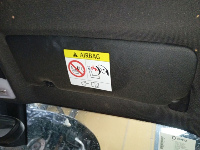 Recambio de parasol derecho para bmw 1 (f20) 118 d referencia OEM IAM   