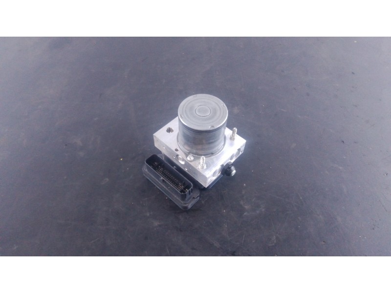 Recambio de abs para mercedes-benz clase a sedán (v177) a 250 e (177.186) referencia OEM IAM A2439008100  