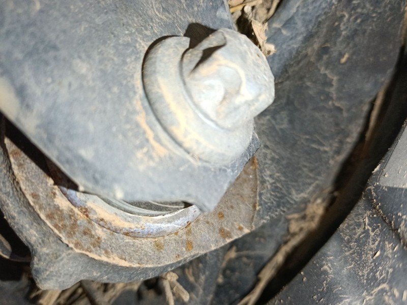 Recambio de mangueta trasera derecha para bmw 1 (f20) 118 d referencia OEM IAM   