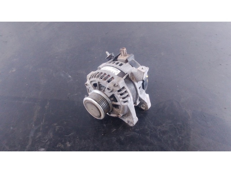Recambio de alternador para toyota auris (_e18_) 1.4 d-4d (nde180_) referencia OEM IAM 27060ON100 MS1042113130 