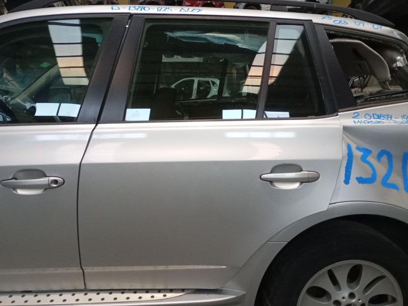 Recambio de puerta trasera izquierda para bmw x3 (e83) 2.0 d referencia OEM IAM   