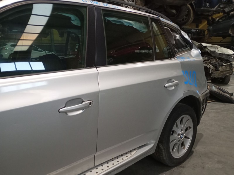 Recambio de puerta trasera izquierda para bmw x3 (e83) 2.0 d referencia OEM IAM   