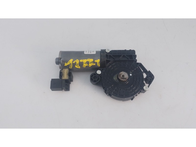 Recambio de motor techo electrico para mercedes-benz clase c (w205) familiar avangarde referencia OEM IAM 0390200100  E1-A2-12-1