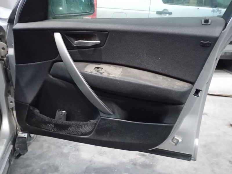 Recambio de guarnecido puerta delantera derecha para bmw x3 (e83) 2.0 d referencia OEM IAM   