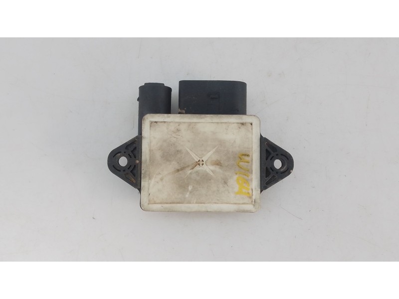 Recambio de caja precalentamiento para mercedes-benz clase m (w163) ml 400 cdi (163.128) referencia OEM IAM A6429005801  E3-A1-3