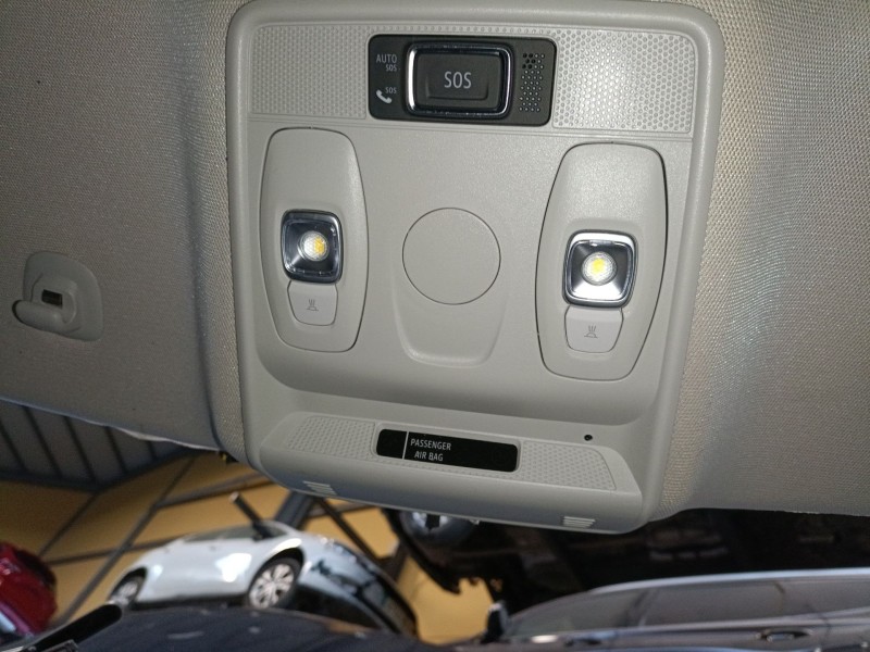 Recambio de luz interior para renault arkana i (lcm_, ldn_) 1.6 e-tech 145 (ldmu) referencia OEM IAM   