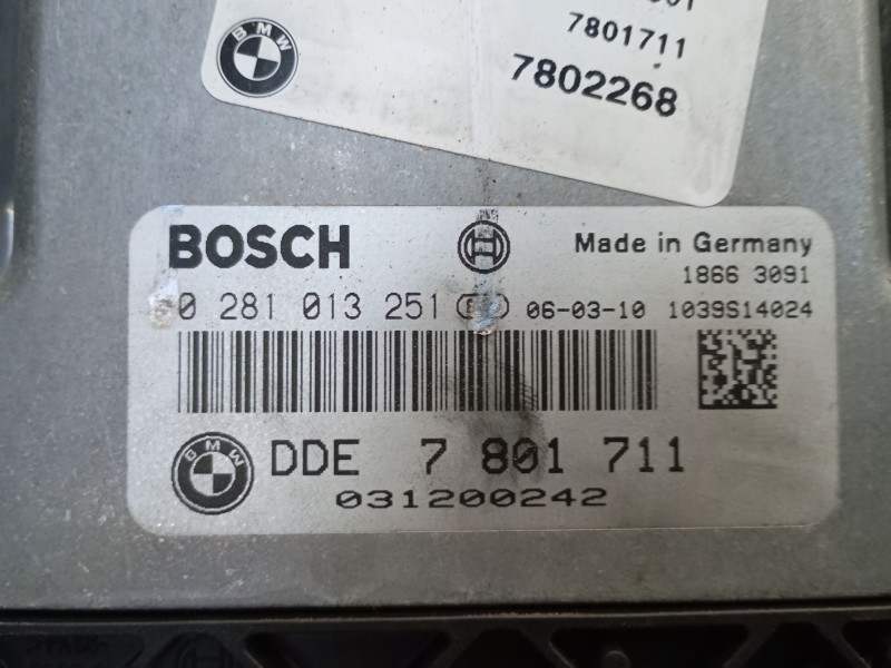 Recambio de centralita motor uce para bmw x3 (e83) 2.0 d referencia OEM IAM 7801711 0281013251 