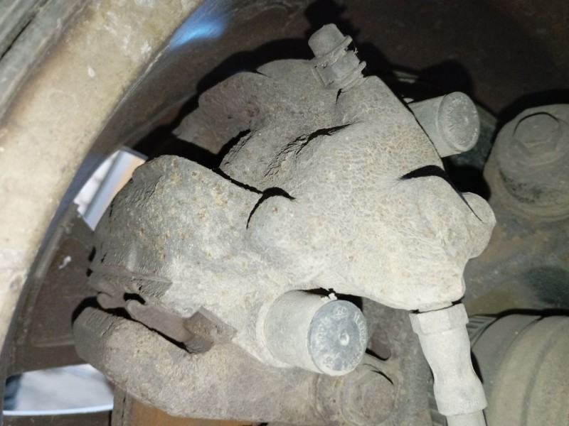 Recambio de pinza freno trasera izquierda para bmw x3 (e83) 2.0 d referencia OEM IAM   