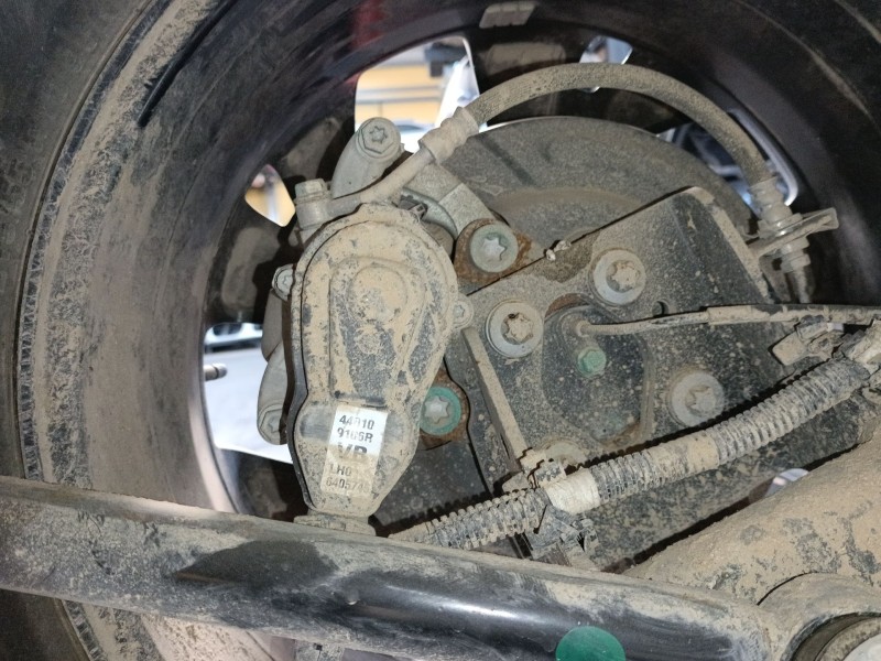 Recambio de pinza freno trasera izquierda para renault arkana i (lcm_, ldn_) 1.6 e-tech 145 (ldmu) referencia OEM IAM 440109106R