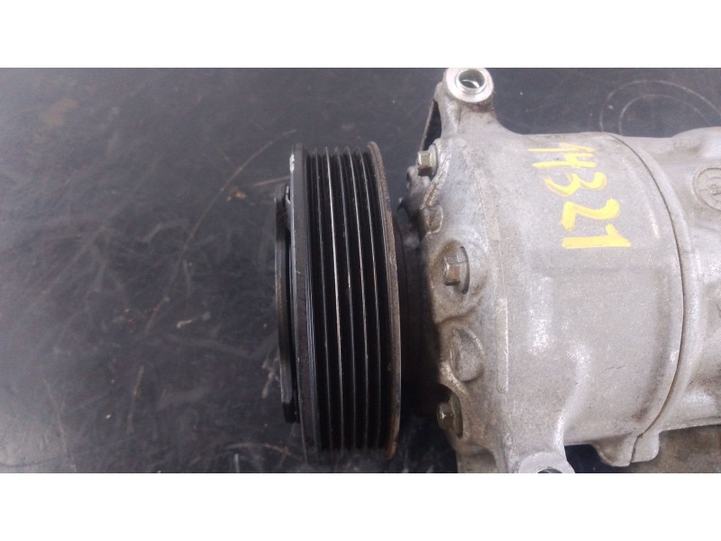 Recambio de compresor aire acondicionado para audi q3 (8ub, 8ug) 2.0 tdi referencia OEM IAM   