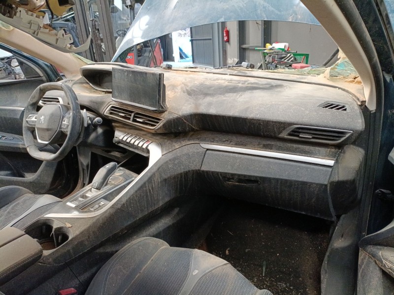 peugeot 3008 ii suv (mc_, mr_, mj_, m4_) del año 2022