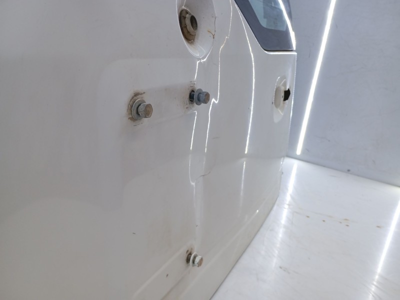 Recambio de porton trasero para ford maverick (ml) referencia OEM IAM   