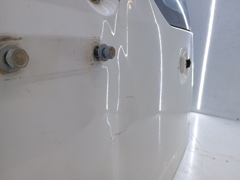 Recambio de porton trasero para ford maverick (ml) referencia OEM IAM   