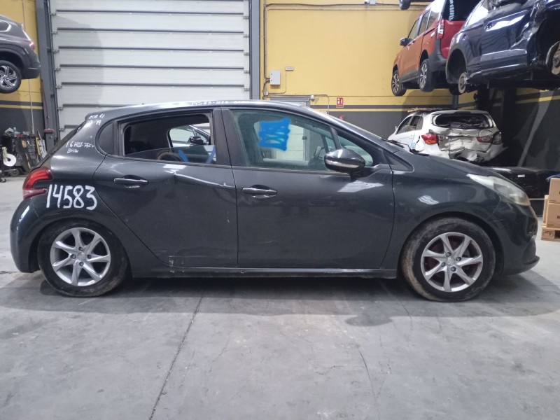 peugeot 208 i (ca_, cc_) del año 2016