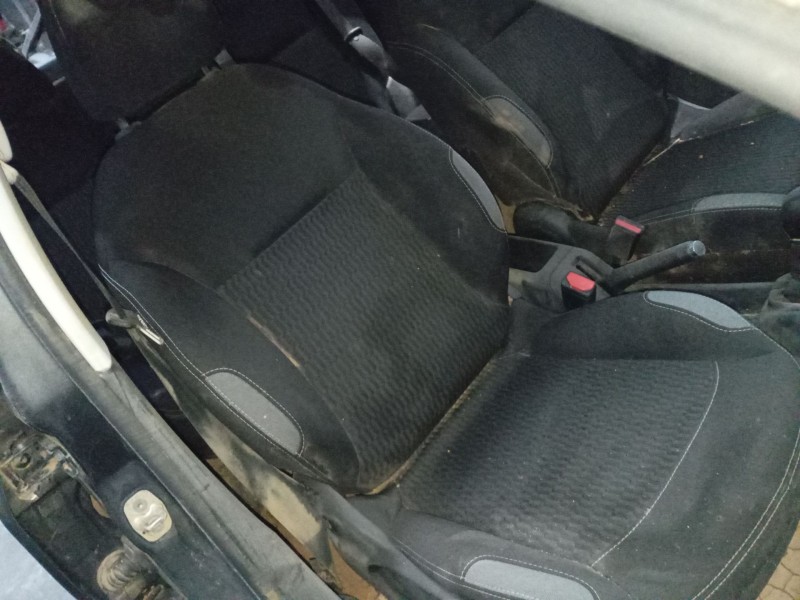 peugeot 208 i (ca_, cc_) del año 2016