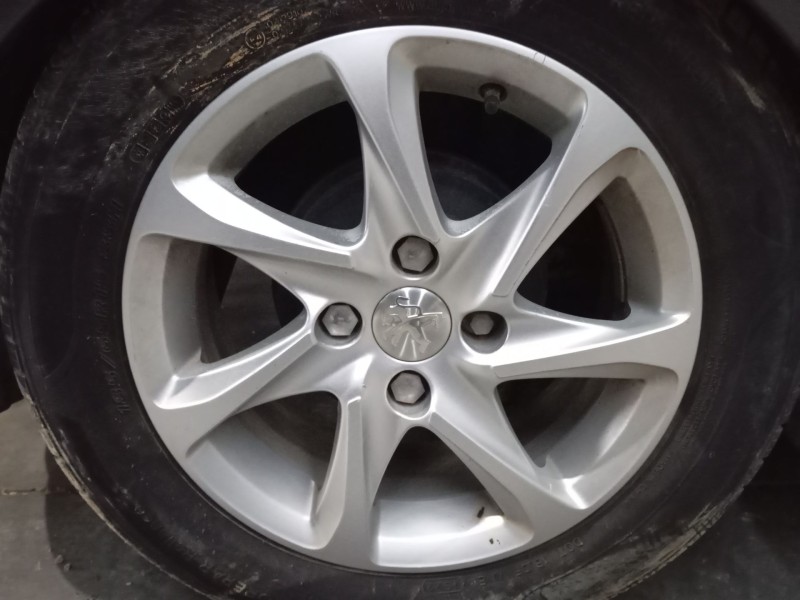 Recambio de llanta para peugeot 208 i (ca_, cc_) 1.6 hdi / bluehdi 75 referencia OEM IAM   