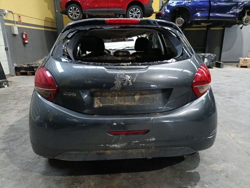 peugeot 208 i (ca_, cc_) del año 2017