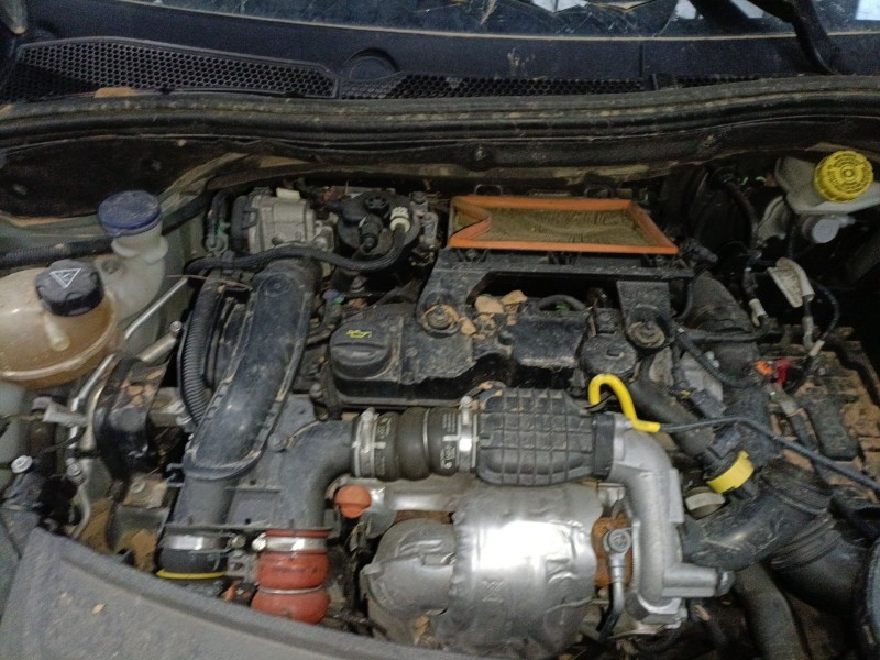 peugeot 208 i (ca_, cc_) del año 2017