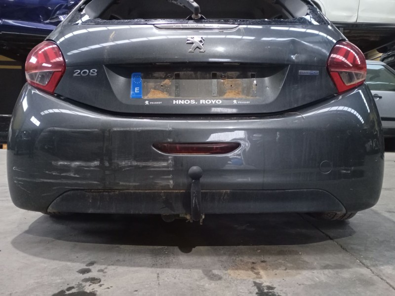 Recambio de paragolpes trasero para peugeot 208 i (ca_, cc_) 1.6 hdi / bluehdi 75 referencia OEM IAM   