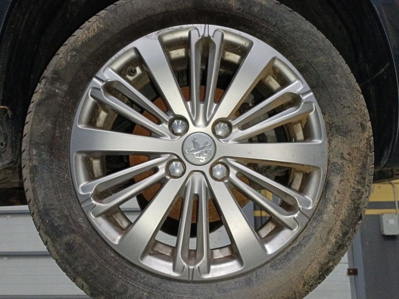 Recambio de llanta para peugeot 208 i (ca_, cc_) 1.6 hdi / bluehdi 75 referencia OEM IAM 195/55/16  