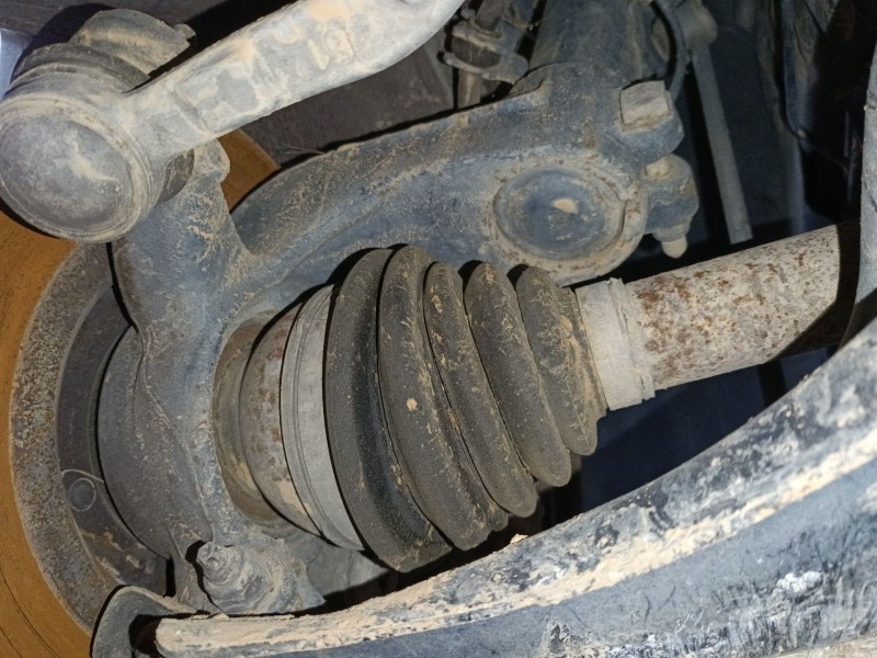 Recambio de mangueta delantera izquierda para peugeot 208 i (ca_, cc_) 1.6 hdi / bluehdi 75 referencia OEM IAM   