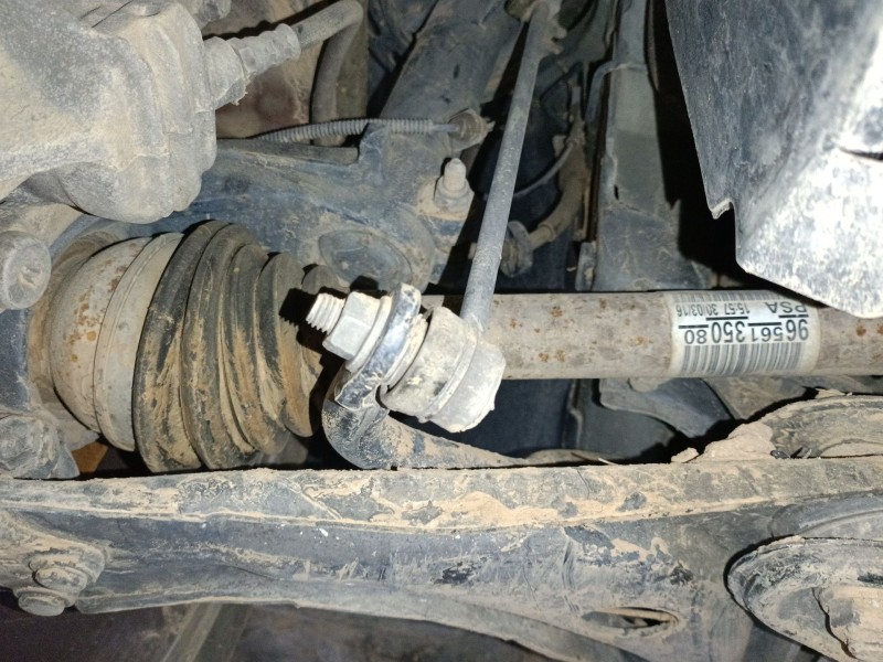 Recambio de transmision delantera derecha para peugeot 208 i (ca_, cc_) 1.6 hdi / bluehdi 75 referencia OEM IAM   