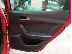 GUARNECIDO PUERTA TRASERA DERECHA 