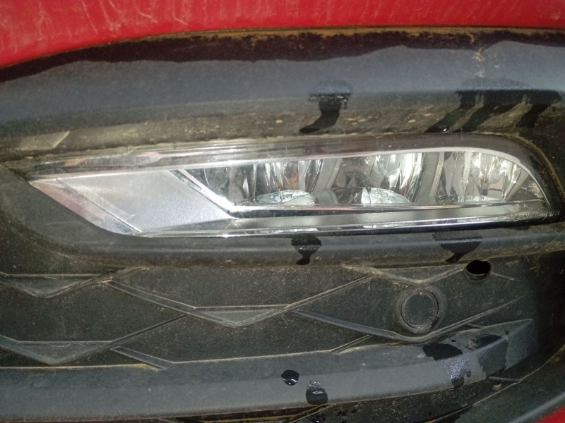 Recambio de faro antiniebla izquierdo para seat leon (kl1, klg) 2.0 tdi referencia OEM IAM   