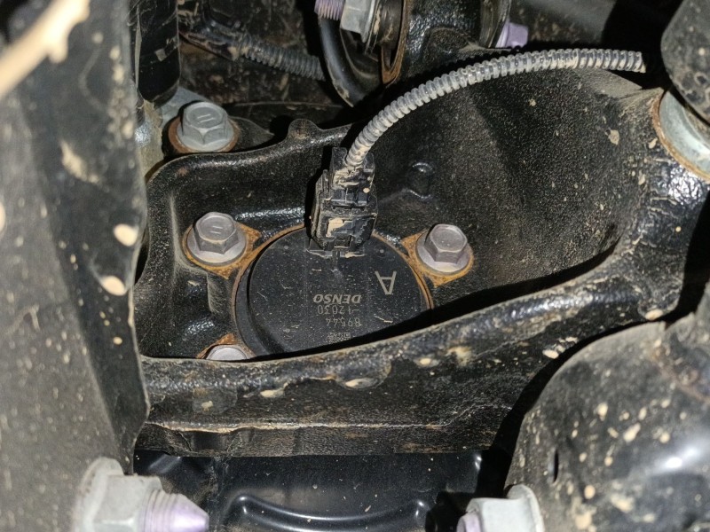 Recambio de mangueta trasera izquierda para lexus ux (_aa1_, _ah1_, _ma1_) 250h (mzah10) referencia OEM IAM   