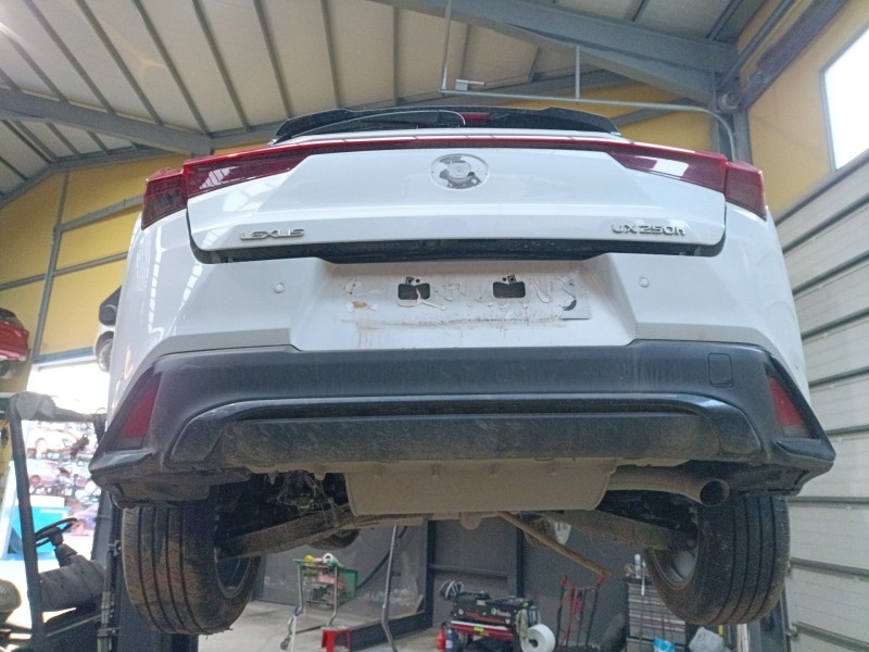 Recambio de paragolpes trasero para lexus ux (_aa1_, _ah1_, _ma1_) 250h (mzah10) referencia OEM IAM   