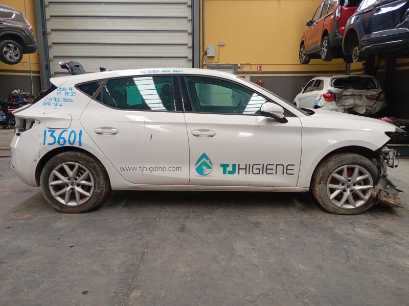 seat leon (kl1, klg) del año 2023