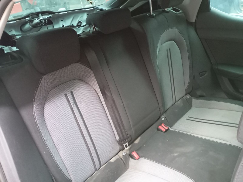 seat leon (kl1, klg) del año 2023